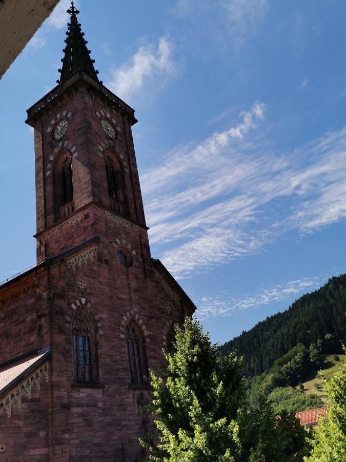 Hotel Gruener Baum - Im Murgtal, Schwarzwald Weisenbach