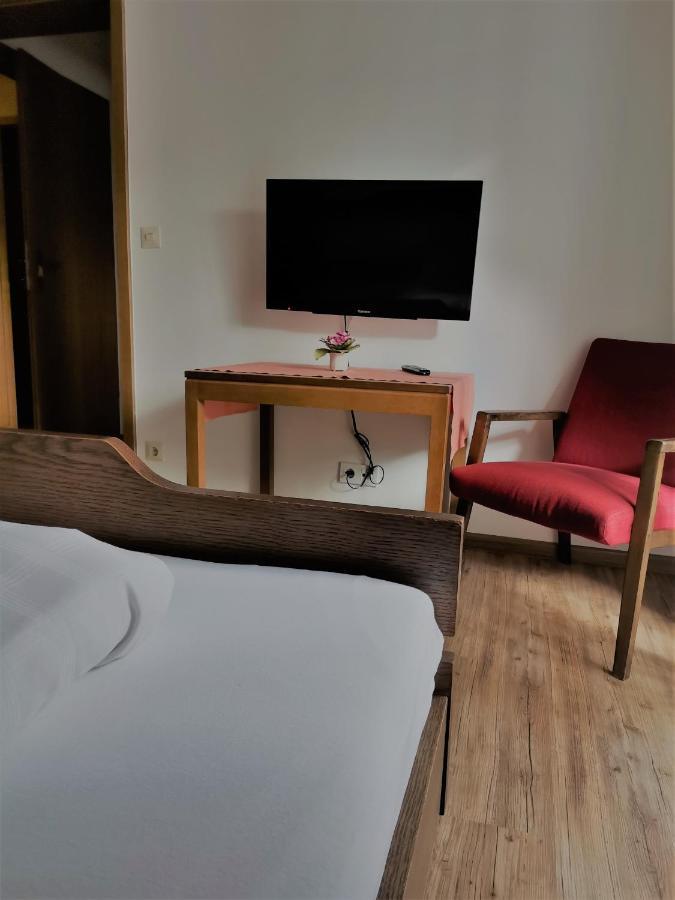 Hotel Gruener Baum - Im Murgtal, Schwarzwald Weisenbach